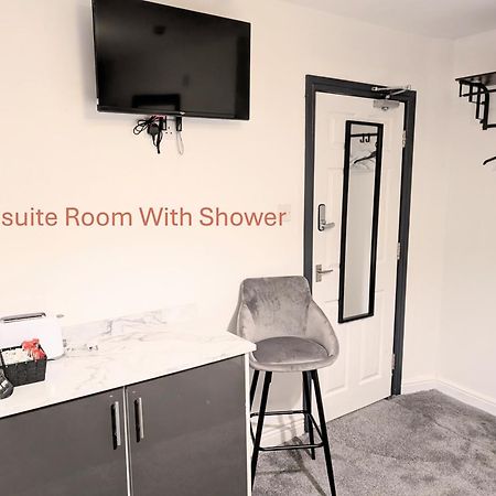 Blok 3 -Jacuzzi Suites, Apartment & Ensuite Rooms Blackpool Exterior foto