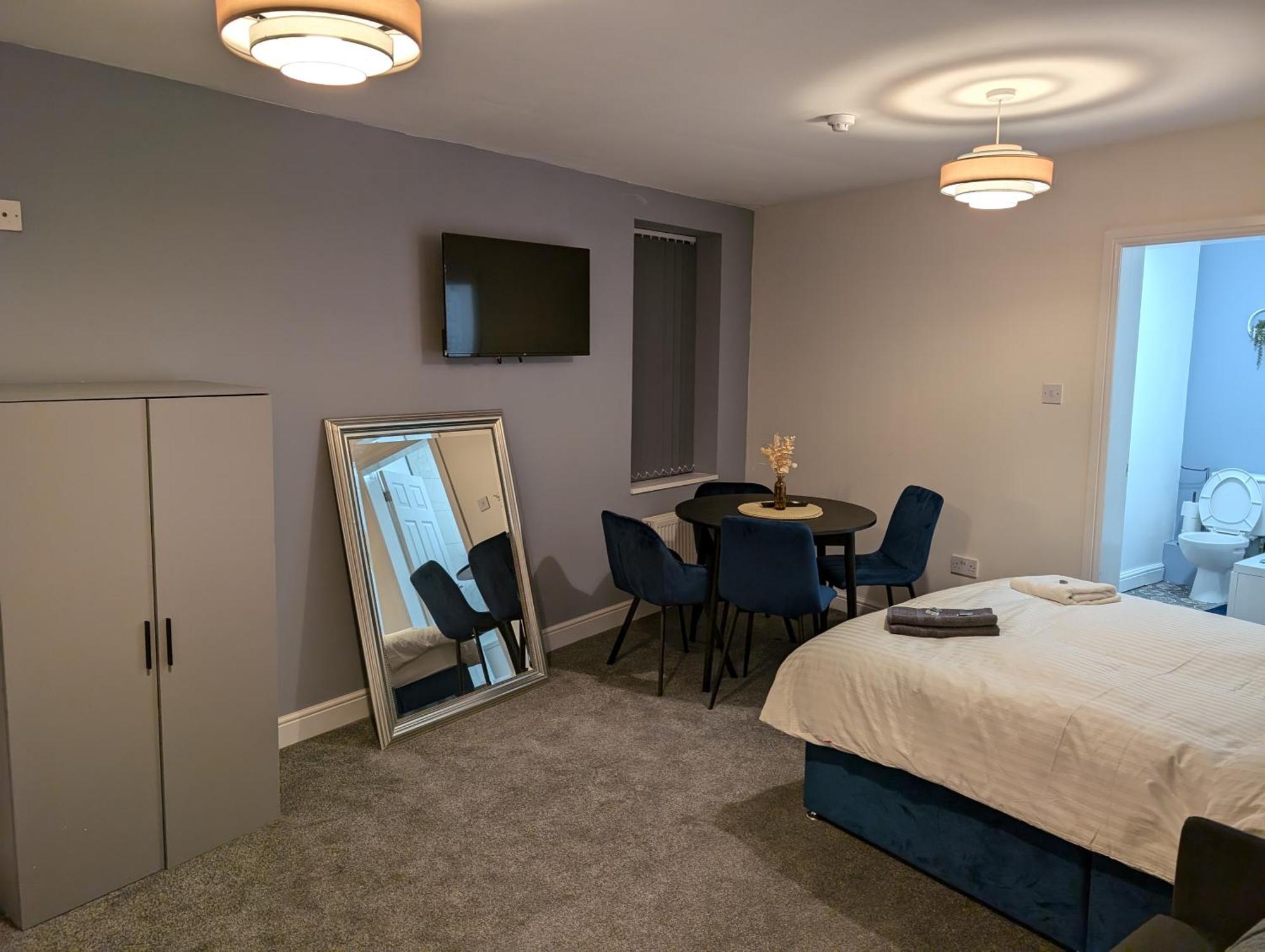 Blok 3 -Jacuzzi Suites, Apartment & Ensuite Rooms Blackpool Exterior foto